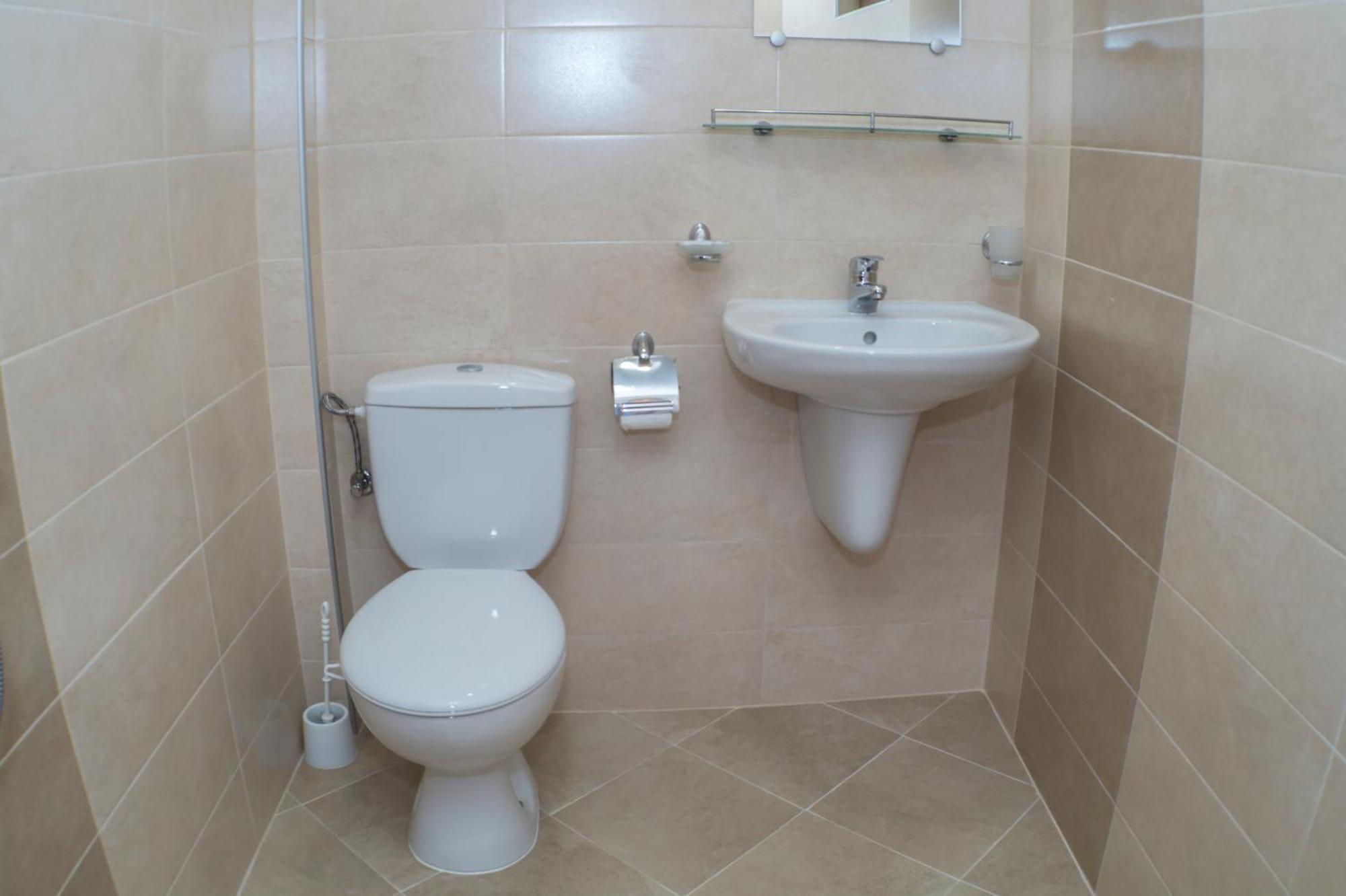 Chrystal Guest House Obzor Rom bilde