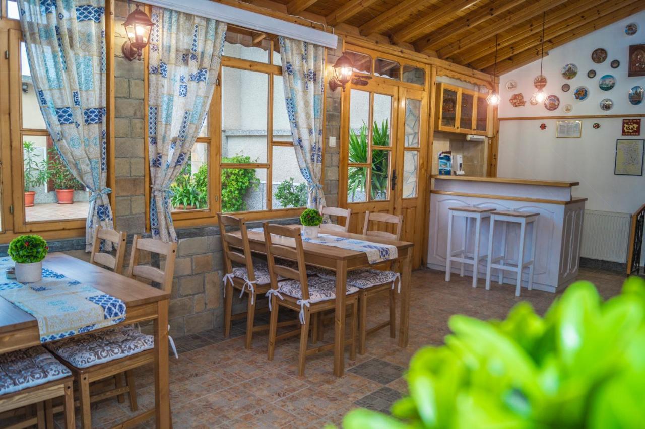 Chrystal Guest House Obzor Eksteriør bilde