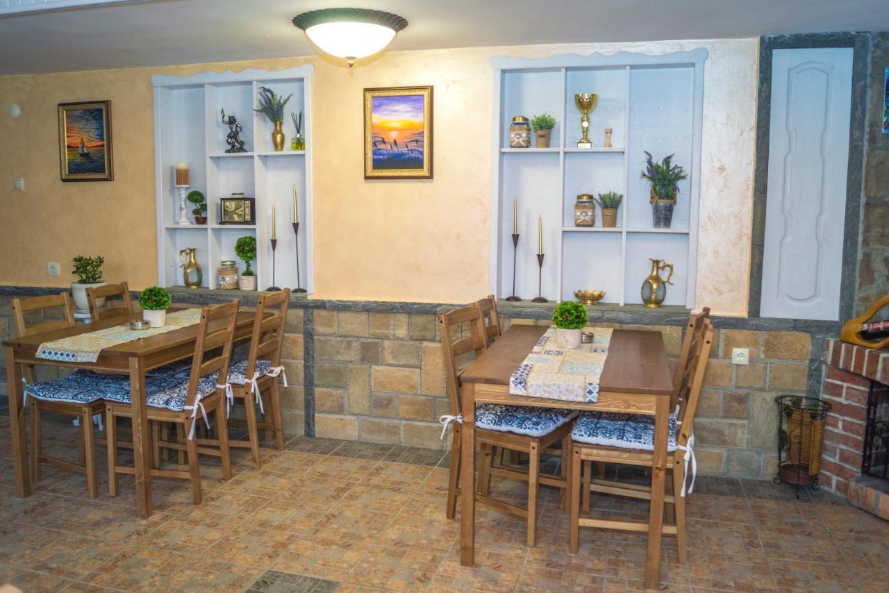 Chrystal Guest House Obzor Eksteriør bilde
